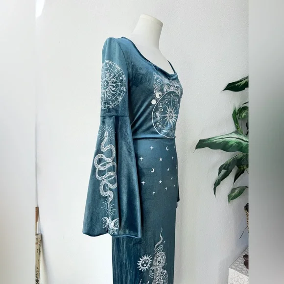 Willow Buffy Inspired Teal Velvet Maxi Dress Zodiac Celestial Design S/M - Picture 3 of 6